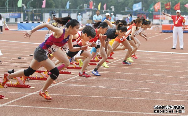 田径——全国大奖赛第三站：女子跳远决赛赛况